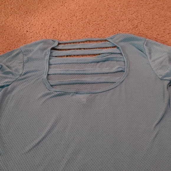 Shirt - Picture 2 of 5